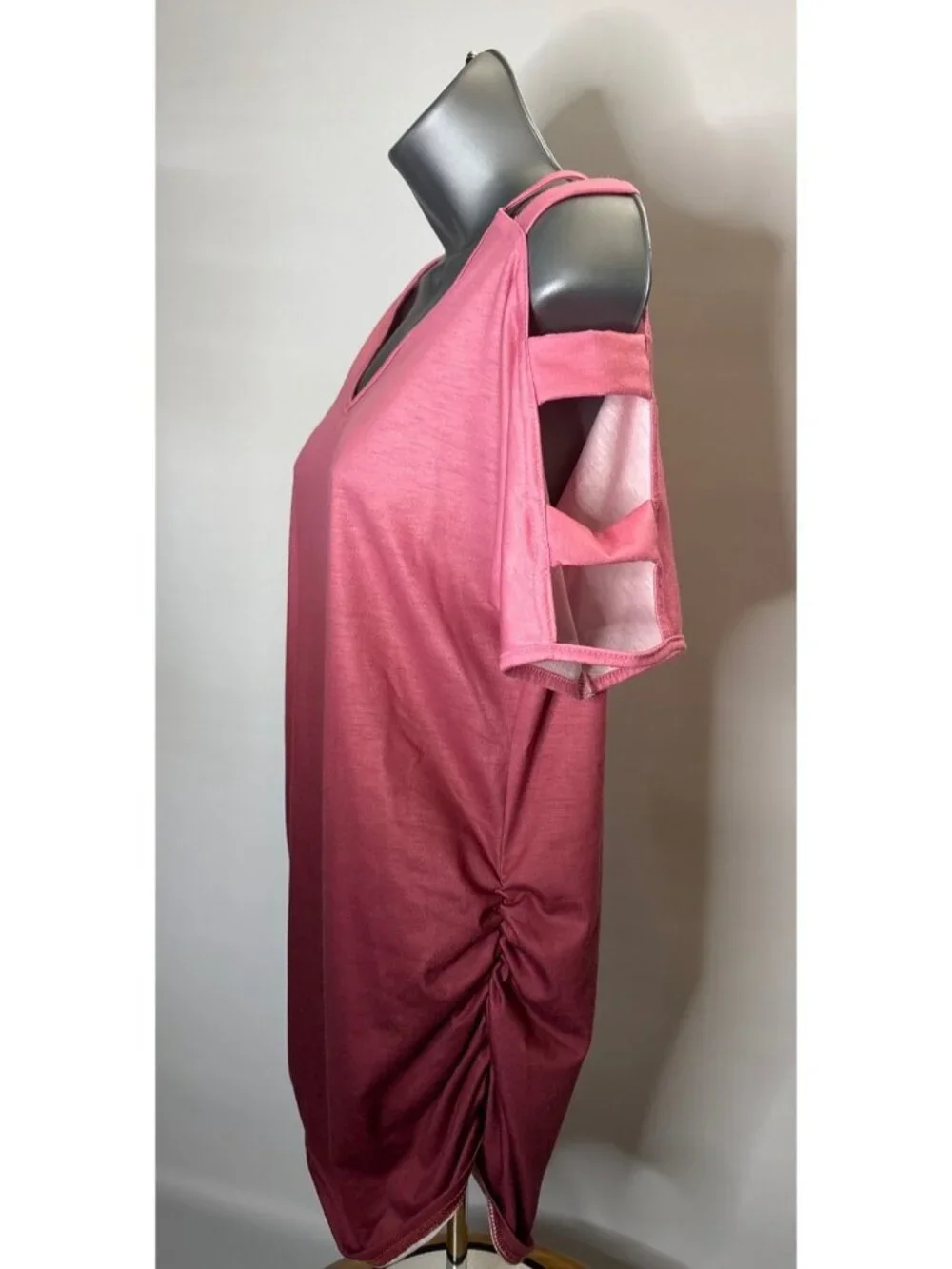 Women's V Neck Tunic Open Cutout Shoulder Shirt Ruched Side Seam Mauve Rose Pink - Picture 3 of 16
